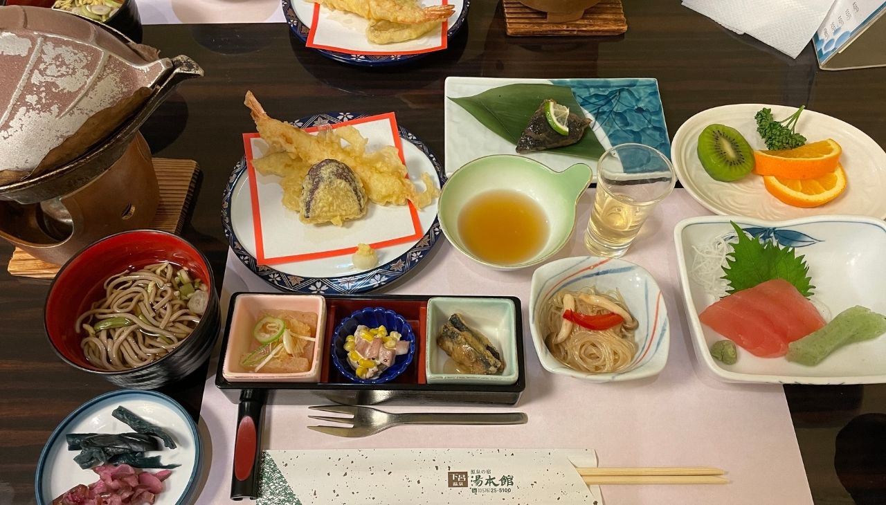 湯本館の夕食